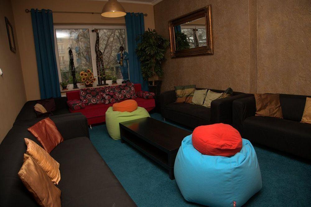 Hostel Krokodyl Warsawa Bagian luar foto