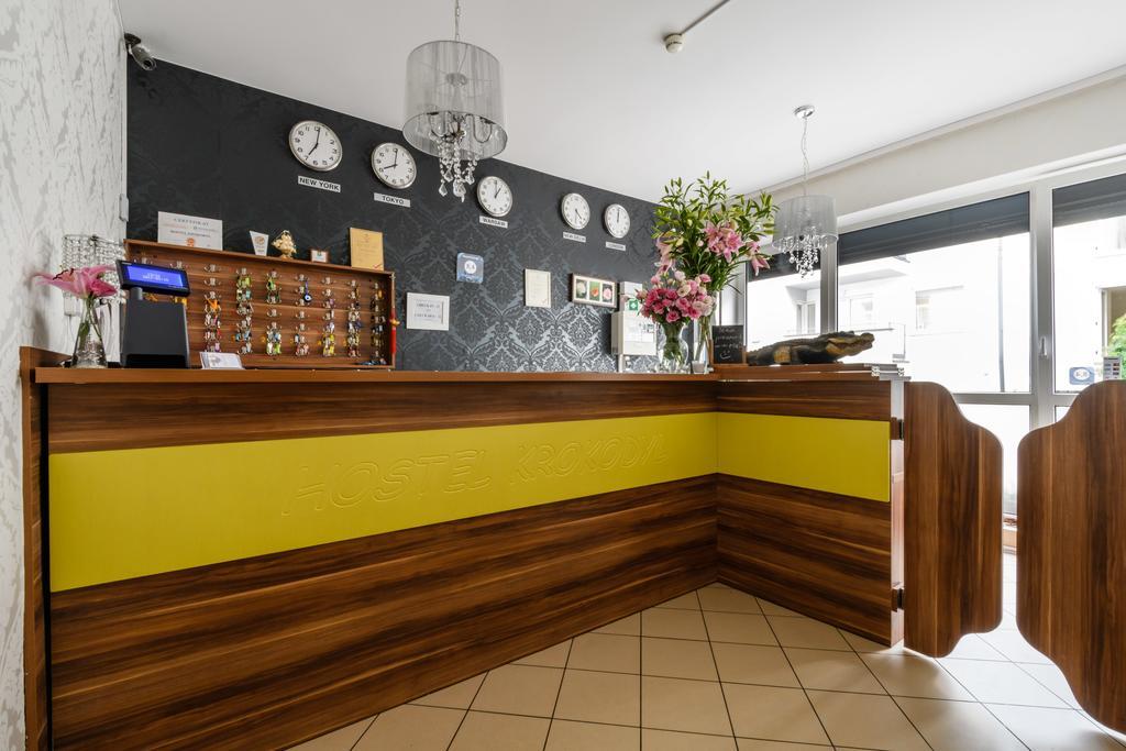 Hostel Krokodyl Warsawa Bagian luar foto