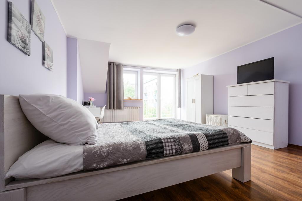 Hostel Krokodyl Warsawa Bagian luar foto