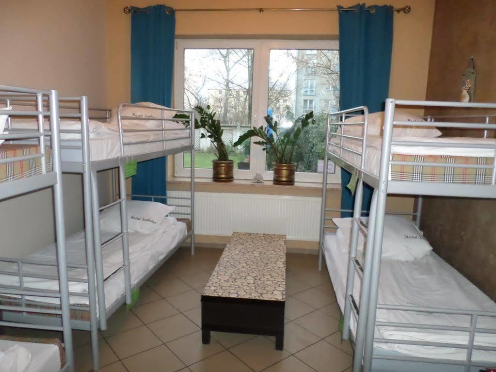 Hostel Krokodyl Warsawa Bagian luar foto