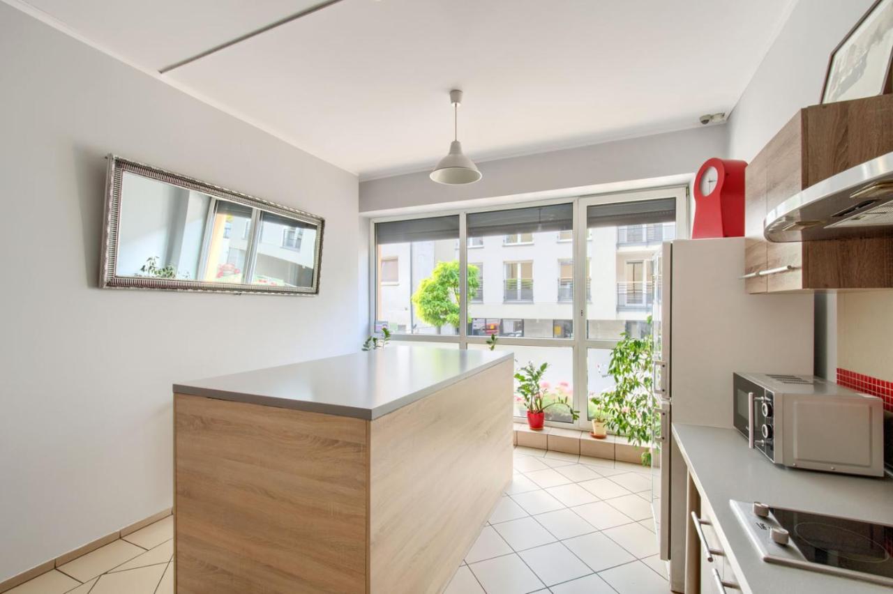 Hostel Krokodyl Warsawa Bagian luar foto