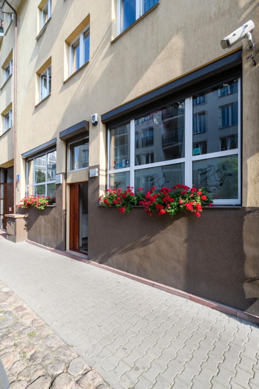 Hostel Krokodyl Warsawa Bagian luar foto